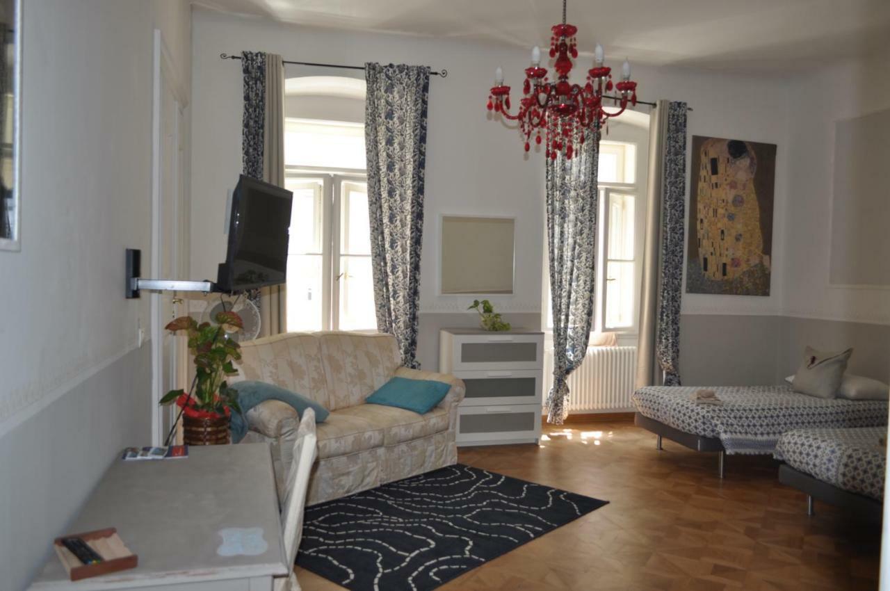 Da Noi Bed and Breakfast Triëst Buitenkant foto