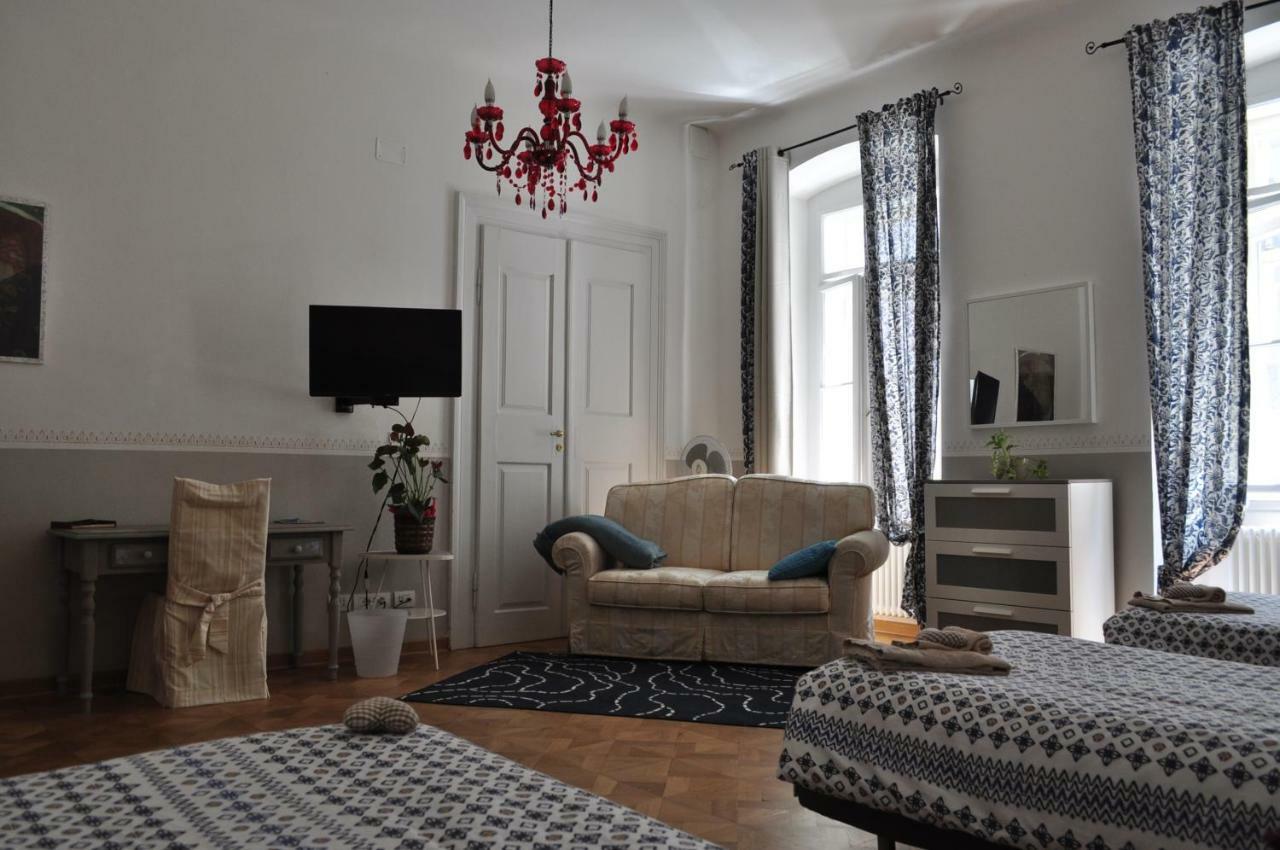 Da Noi Bed and Breakfast Triëst Buitenkant foto